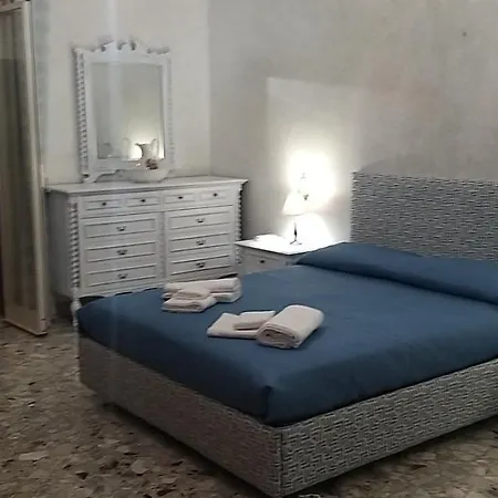 Di Mare Bed & Breakfast